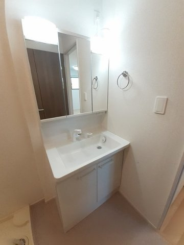 グランツ泗水の洗面所