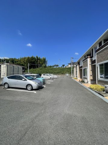 エトワール当尾の駐車場