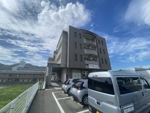 シエル青山