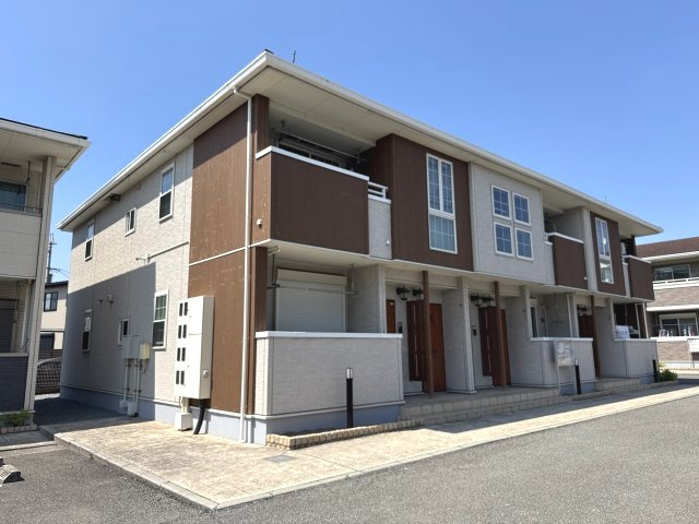 パイン　グローブの外観