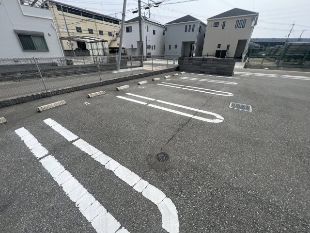 ラフレシール和．なごみⅠの駐車場