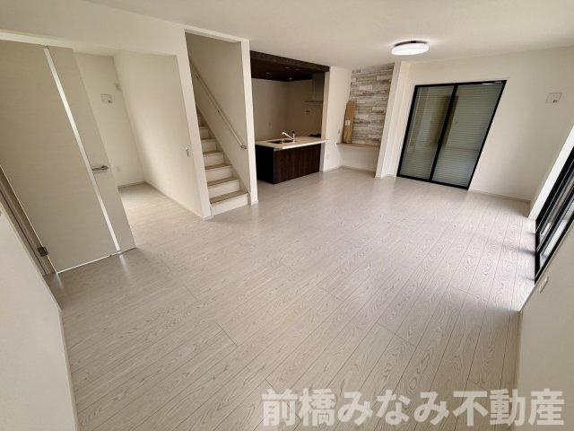 【新築】前橋市城東町1期　限定１棟　テラシエ　新築建売の居間・リビング|リビングです