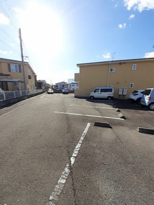 【駐車場】 | ソレイユＫ枝松Ｃ