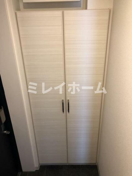 フォンテーヌ美和の玄関