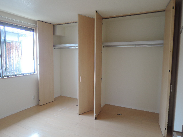 シャーメゾン仁豊野Ⅱの収納