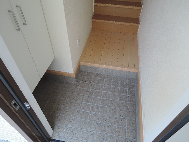 シャーメゾン仁豊野Ⅱの玄関