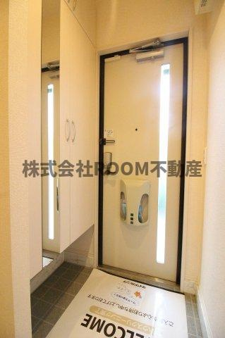 ベルフルールのエントランス|毎日通るエントランスはこのようになっています