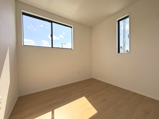 【子供部屋】 | 春日市松ヶ丘6丁目1期　1号棟（全2棟）【仲介手数料無料・0円】 | 施工例。施工例は完成時と異なる場合があります。現地写真。