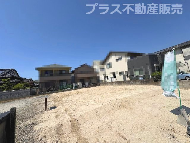 【外観】 | 春日市松ヶ丘6丁目1期　1号棟（全2棟）【仲介手数料無料・0円】 | 現地写真。プラス不動産販売なら、現場の全ての棟をまとめてご見学頂けます。