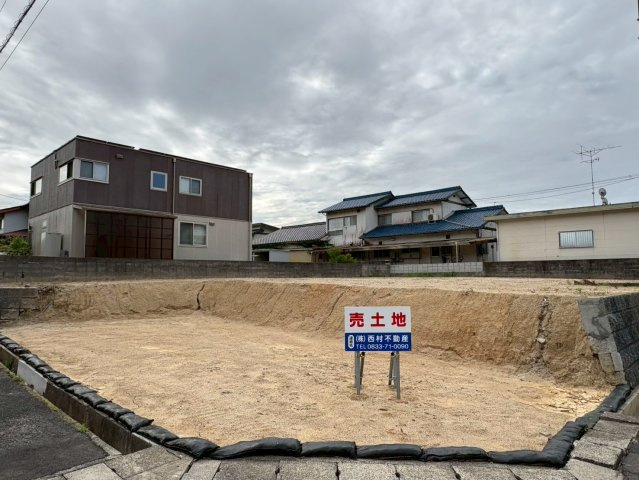 虹ヶ丘四丁目　売土地