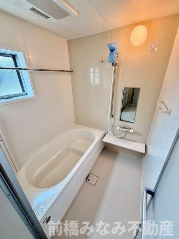 【新築】前橋市富士見町時沢第12　３号棟(全５棟)　リーブルガーデン　新築建売分譲の浴室|きれいなお風呂です