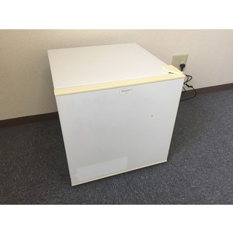 日興池袋ビル（旧トウセン池袋ビル）の内装