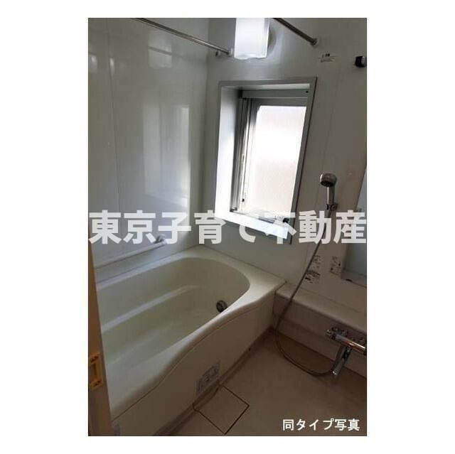 コンフォリア本駒込の浴室