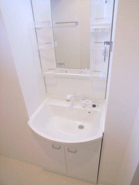 ザ シダーハウス　バイ サヴォイの洗面所