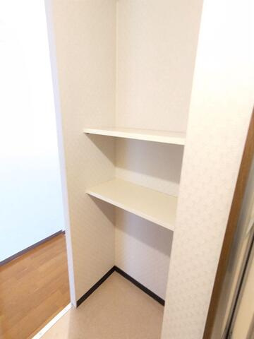 シャトーYOUの収納
