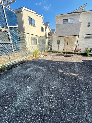 ハイツエアリーの駐車場