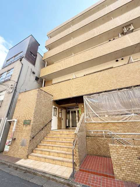 ハイツ両国駅前の外観