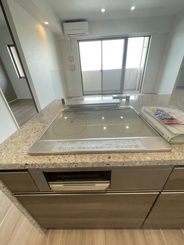 エンクレスト博多EXCEEDのキッチン