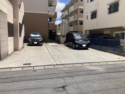 【駐車場】 | エレガンテなごみ