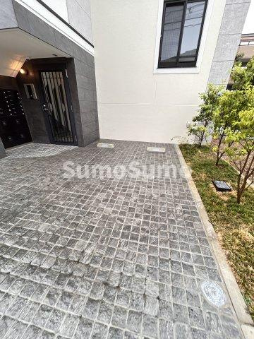 グランファーロ下北沢の駐車場|駐車場完備です
