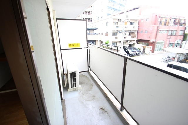 広島市南区東雲本町３丁目の賃貸マンションのバルコニー