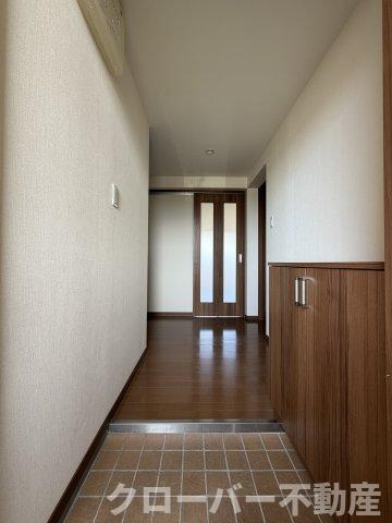 シャングリラーGの玄関