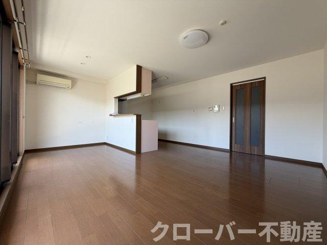 シャングリラーGの居間・リビング