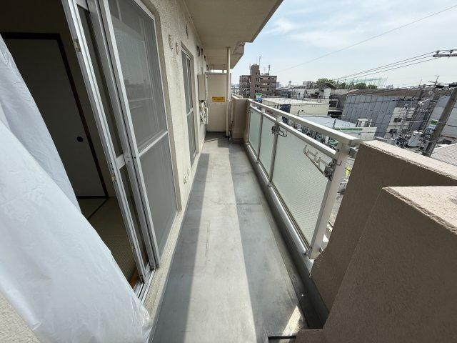 パストラル菅原のバルコニー