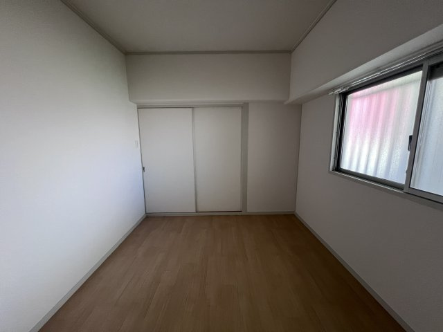 明石本町ビル住宅の子供部屋