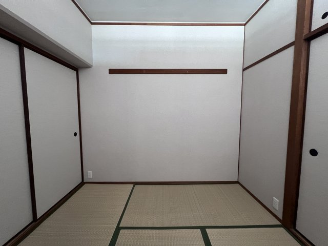 明石本町ビル住宅の和室