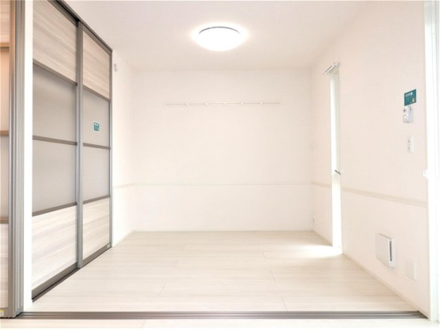 【洋室】 | Ｄ－ＲＯＯＭ平和