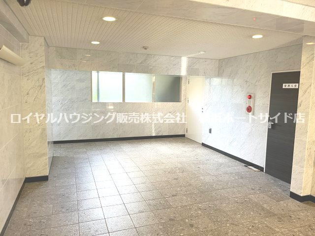 【ロビー】