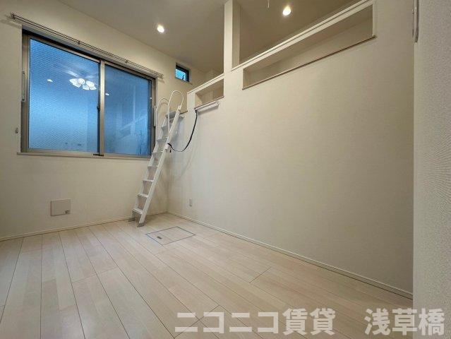 フローレスタ葛西のバルコニー|102号室イメージの為、現状を優先致します。