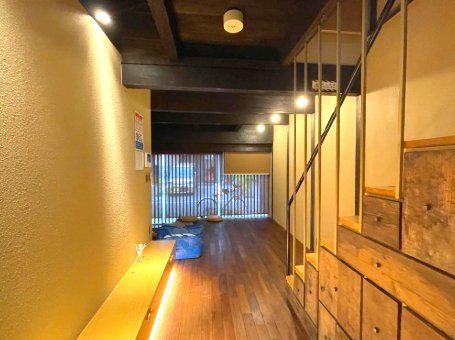 俵屋町ゲストハウスの内装