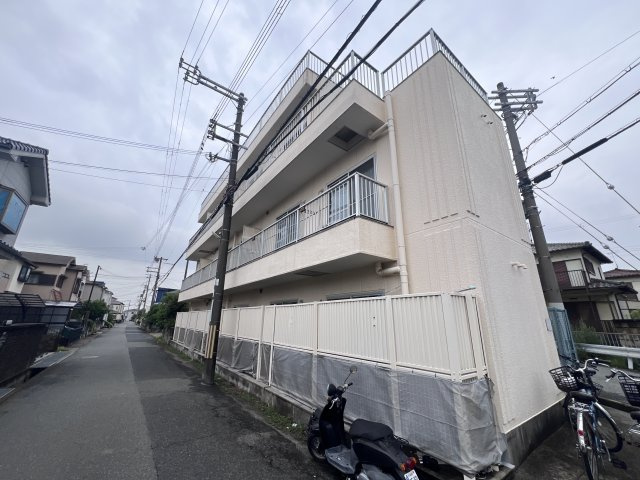 ファーストハウスの外観