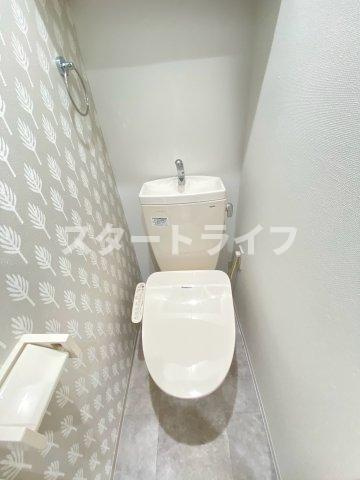 大阪市東淀川区東中島１丁目の賃貸マンションのトイレ