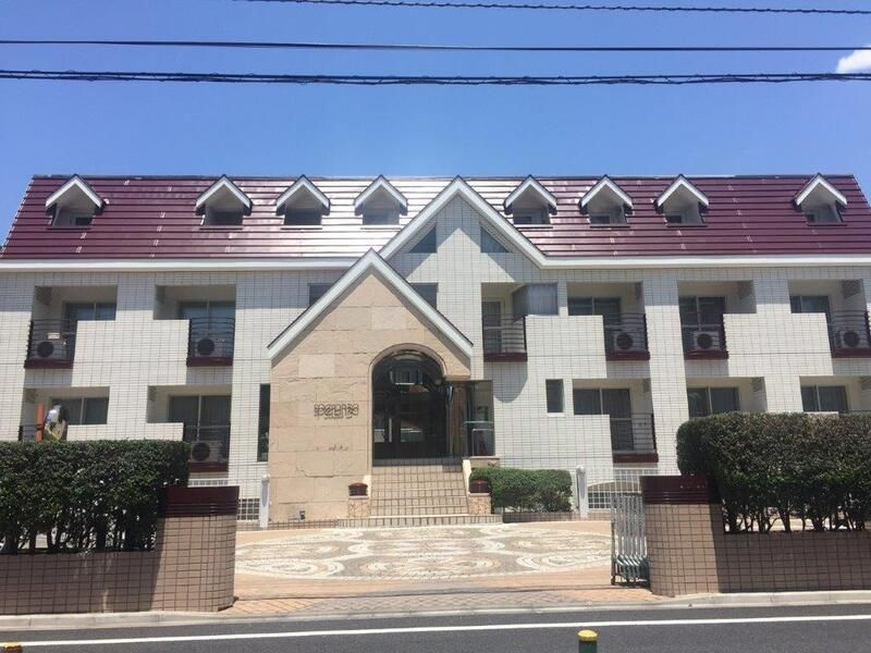 スペランザ・クニタチの外観