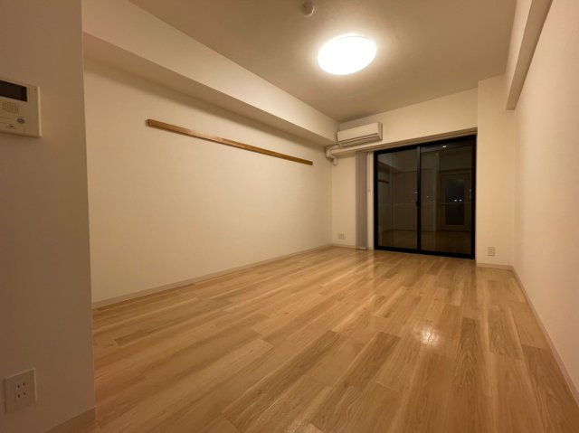 岩塚テラス　名古屋市賃貸　仲介手数料無料の居間・リビング|同物件別部屋