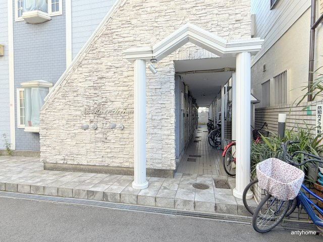 桜リバーテラスのエントランス