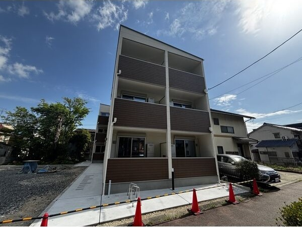ジーメゾン名古屋星崎エデンの外観
