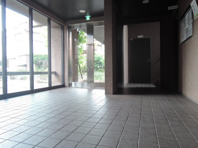 【ロビー】 | ラフィーネ上牧