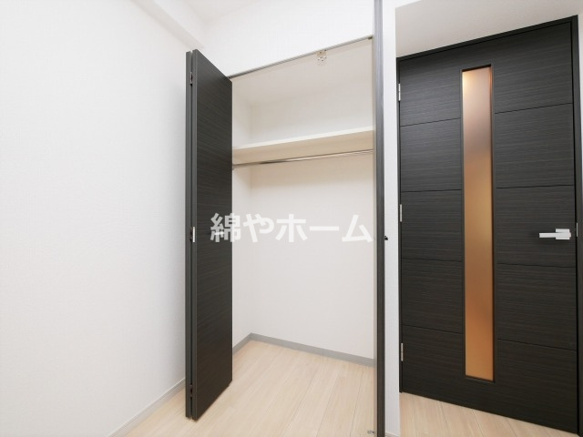 LAV心斎橋WESTの収納|大きなものも収納できそうです