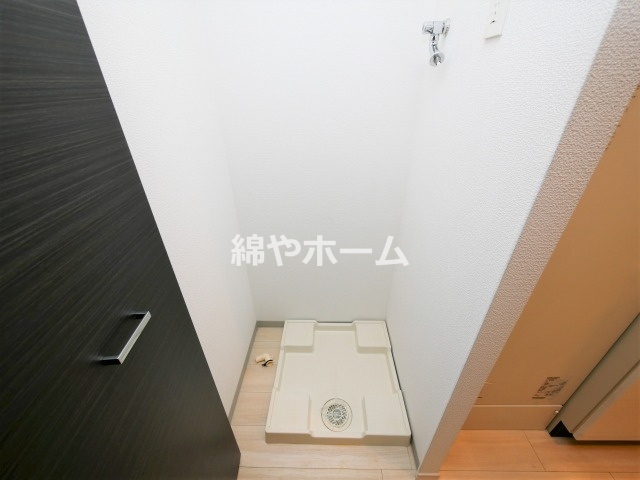 LAV心斎橋WESTの設備|独立洗面台です