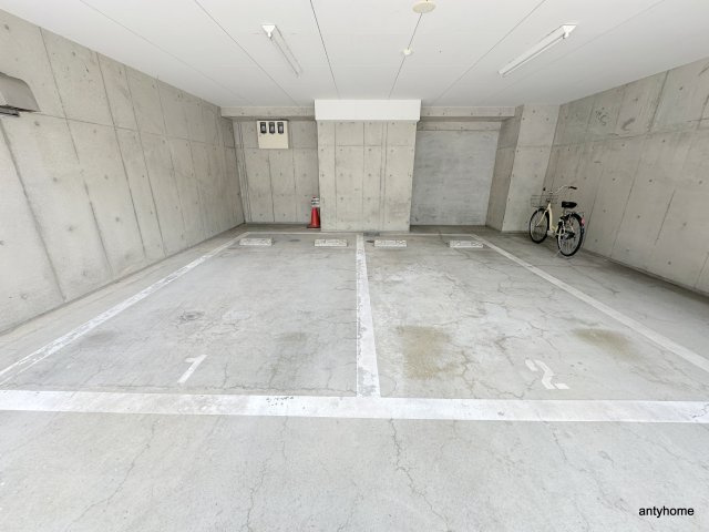 SERENiTE日本橋SUD　仲介手数料無料の駐車場