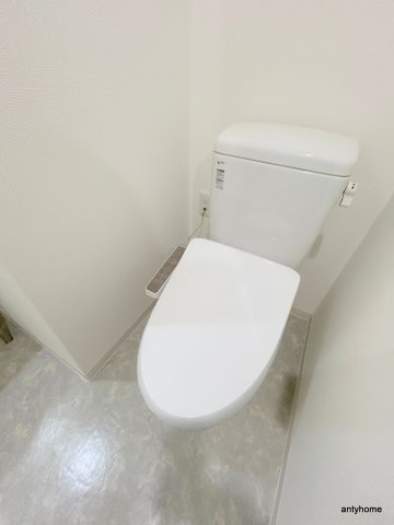 SERENiTE日本橋SUD　仲介手数料無料のトイレ