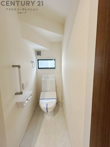 エネルギー消費性能3、断熱性能5。ZEH水準。
