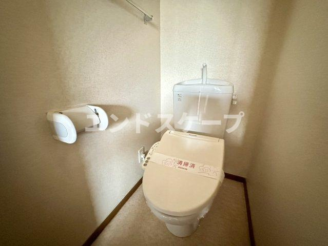 ラ・アムールのトイレ|高崎、前橋のお部屋探しはエンドスケープまで！お客様の理想お聞かせ下さい♪
