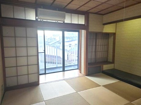 大日町テナントの内装