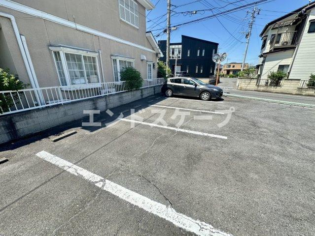 ハイツしずかＢの駐車場|高崎、前橋のお部屋探しはエンドスケープまで！お客様の理想お聞かせ下さい♪