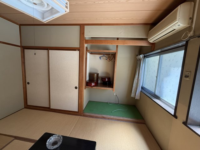 26/5/1新規　戸建　高山市丹生川町大谷　1000万　中古旅館の和室